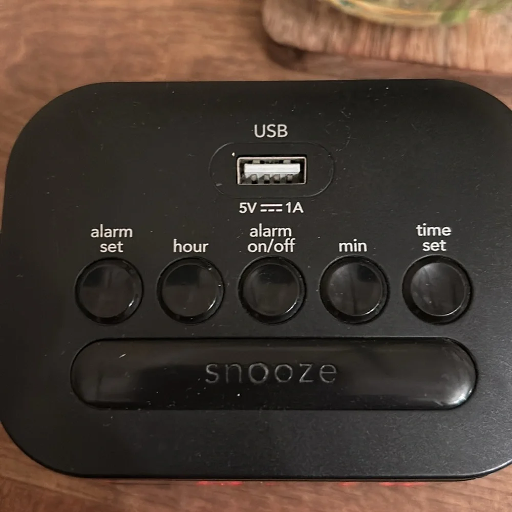 Alarm Clock - Picture 2 of 5